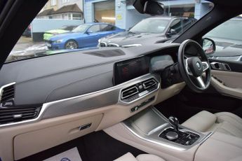 BMW X5 3.0d MHT M SPORT Hybrid AUTO xDRIVE 286ps LOW MILAGE 1 OWNER  7 