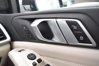 BMW X5 3.0d MHT M SPORT Hybrid AUTOMATIC | 360 CAMERAS | 2 KEYS | XDRIV