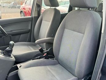 FORD FOCUS C-MAX 1.6 16v Zetec MPV 5dr Petrol Manual (160 g/km, 113 bhp) ***DRIVE