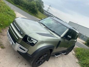 LAND ROVER DEFENDER 2.0 SD4 S SUV 5dr Diesel Auto 4WD Euro 6 (s/s) (200 ps)
