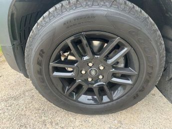 LAND ROVER DEFENDER 2.0 SD4 S SUV 5dr Diesel Auto 4WD Euro 6 (s/s) (200 ps)