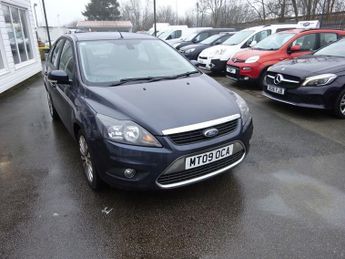 Ford Focus 1.6 Titanium Hatchback 5dr Petrol Automatic (184 g/km, 99 bhp)