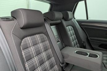 VOLKSWAGEN GOLF 2.0 TDI GTD Hatchback 5dr Diesel DSG Euro 6 (s/s) (184 ps)