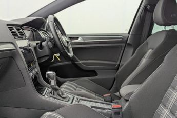 VOLKSWAGEN GOLF 2.0 TDI GTD Hatchback 5dr Diesel DSG Euro 6 (s/s) (184 ps)