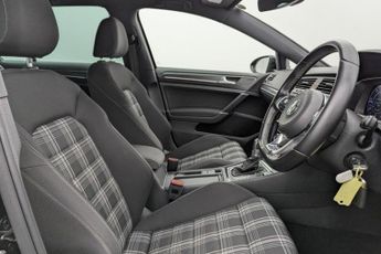 VOLKSWAGEN GOLF 2.0 TDI GTD Hatchback 5dr Diesel DSG Euro 6 (s/s) (184 ps)