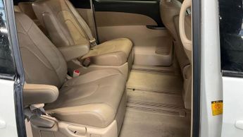 TOYOTA ESTIMA 2.4 HYBRID