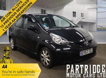 Toyota AYGO 1.0 VVT-i Black Hatchback 5dr Petrol Manual Euro 4 (67 bhp)