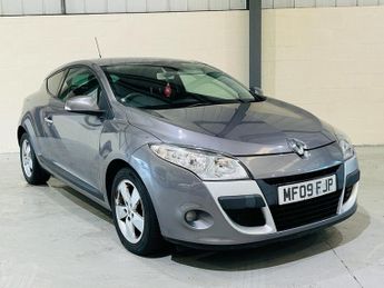 Renault Megane 1.6 16V Dynamique Coupe 3dr Petrol Manual Euro 5 (110 ps)