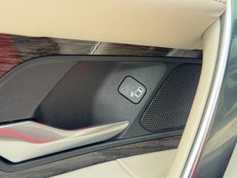 LAND ROVER DISCOVERY SPORT 2.0 D180 MHEV R-Dynamic HSE SUV 5dr Diesel Auto 4WD Euro 6 (s/s)