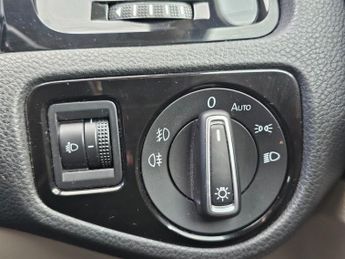 VOLKSWAGEN GOLF 2.0 TDI BlueMotion Tech GT Hatchback 5dr Diesel DSG Euro 5 (s/s)