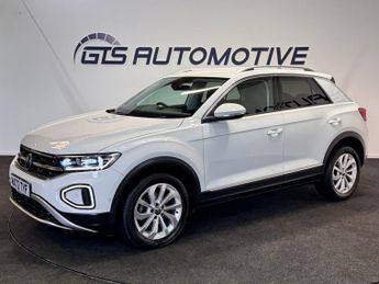 Volkswagen T-Roc 1.0 TSI STYLE 110 BHP SAT NAV + PARKING SENSORS + APPLE CAR PLAY