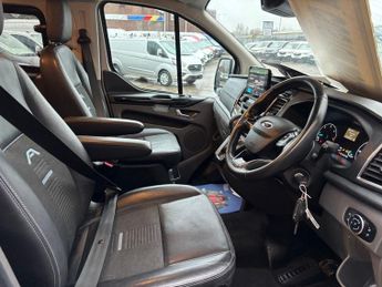 FORD TRANSIT CUSTOM 2.0 320 EcoBlue Active Crew Van Double Cab 5dr Diesel Auto L1 H1