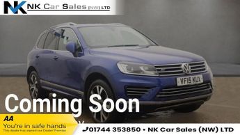 Volkswagen Touareg 3.0 TDI V6 BlueMotion Tech R-Line SUV 5dr Diesel Tiptronic 4WD E