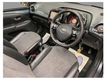 TOYOTA AYGO 1.0 VVT-i x-pression x-wave 5dr Petrol x-shift Euro 5 Euro 5 (68