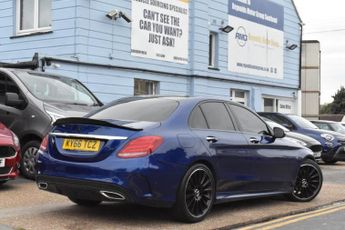 MERCEDES-BENZ C-CLASS 2.1 C220d AMG Line (Premium Plus) Saloon 4dr Diesel 7G-Tronic+ E