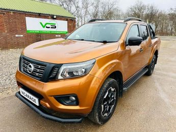 Nissan Navara 2.3 dCi Tekna Pickup Double Cab 4dr Diesel Auto 4WD Euro 6 (190 