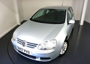 Volkswagen Golf 1.6 FSI Match Hatchback-2 OWNER CAR-LOW MILEAGE EXAMPLE-FINISHED