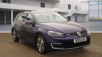 Volkswagen Golf 35.8kWh e-Golf Hatchback 5dr Electric Auto (136 ps)