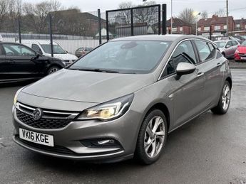 Vauxhall Astra 1.4i Turbo SRi Nav Hatchback 5dr Petrol Auto Euro 6 