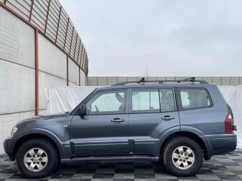 MITSUBISHI SHOGUN 3.2 DI-D Field SUV 5dr Diesel Manual (251 g/km, 158 bhp)
