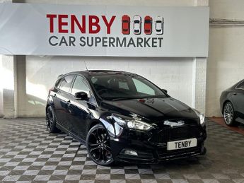 Ford Focus 2.0 TDCi ST-3 Hatchback 5dr Diesel Powershift Euro 6 (s/s) (185 