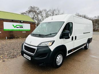 Peugeot Boxer 2.2 BlueHDi 435 Professional Panel Van 5dr Diesel Manual L4 H2 E