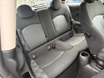 MINI HATCH 2.0 Cooper S Hatchback 3dr Petrol Auto Euro 6 (s/s) (192 ps) JOH