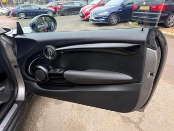 MINI HATCH 2.0 Cooper S Hatchback 3dr Petrol Auto Euro 6 (s/s) (192 ps) JOH
