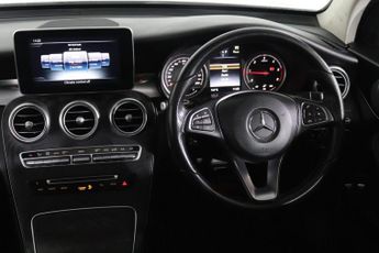 MERCEDES-BENZ GLC 2.1 GLC250d Sport (Premium Plus) SUV 5dr Diesel G-Tronic 4MATIC 