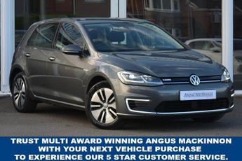 Volkswagen Golf 35.8kWh e-Golf Hatchback 5dr Electric Auto (136 ps)