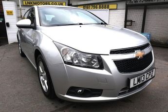 Chevrolet Cruze 1.6 LT Hatchback 5dr Petrol Manual Euro 5 (124 ps)