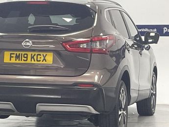 NISSAN QASHQAI 1.5 dCi N-Connecta SUV 5dr Diesel Manual Euro 6 (s/s) (115 ps) -