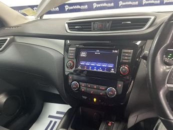 NISSAN QASHQAI 1.5 dCi N-Connecta SUV 5dr Diesel Manual Euro 6 (s/s) (115 ps) -