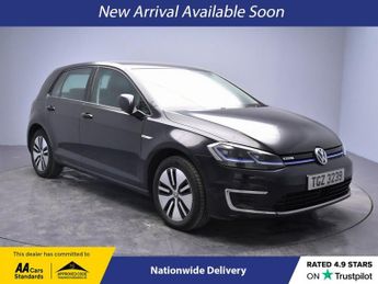 Volkswagen Golf 35.8kWh e-Golf Hatchback 5dr Electric Auto (136 ps) 5d AUTO 134 