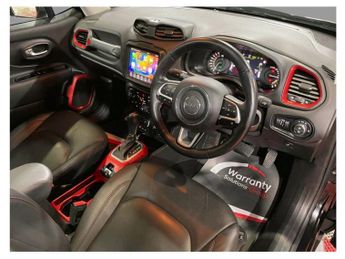 JEEP RENEGADE 1.3 GSE T4 11.4kWh Trailhawk SUV 5dr Petrol Plug-in Hybrid Auto 