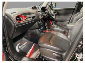 JEEP RENEGADE 1.3 GSE T4 11.4kWh Trailhawk SUV 5dr Petrol Plug-in Hybrid Auto 