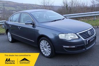 Volkswagen Passat 2.0 TDI Highline Plus Saloon 4dr Diesel DSG Euro 5 (140 ps)