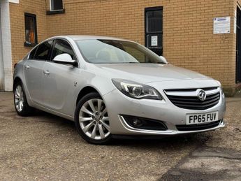 Vauxhall Insignia 2.0 CDTi Elite Nav Hatchback 5dr Diesel Auto Euro 6 (170 ps)