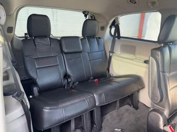 CHRYSLER GRAND VOYAGER 2.8 CRD LX MPV 5dr Diesel Auto Euro 4 (161 bhp)