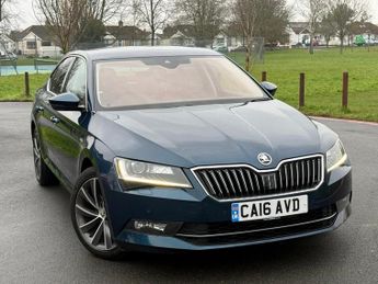 Skoda Superb 2.0 TDI Laurin & Klement Hatchback 5dr Diesel DSG Auto 6Spd Euro