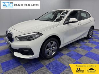 BMW 118 1.5 118i SE Hatchback 5dr Petrol DCT Euro 6 (s/s) (140 ps)