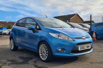 Ford Fiesta 1.4 TITANIUM 5d 96 BHP