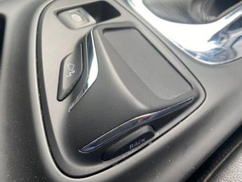 VAUXHALL INSIGNIA 2.0 NAV BI-TURBO 5d 192 BHP