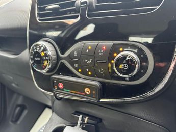 RENAULT ZOE Q90 41kWh Dynamique Nav Hatchback 5dr Electric Auto (i, Quick Ch