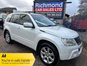 Suzuki Grand Vitara 2.4 VVT SZ5 SUV 5dr Petrol Manual 4WD Euro 5 (169 ps)