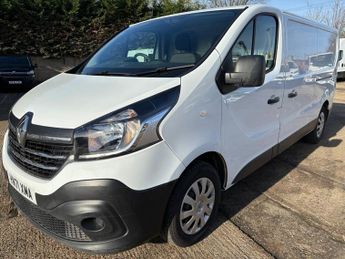 Renault Trafic 2.0 dCi ENERGY 30 Business+ Panel Van 5dr Diesel Manual LWB Stan