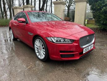 Jaguar XE 2.0d Portfolio Saloon 4dr Diesel Auto Euro 6 (s/s) (180 ps)