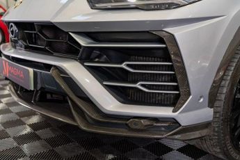 LAMBORGHINI URUS 4.0 V8 BiTurbo SUV 5dr Petrol Auto 4WD Euro 6 (650 ps)