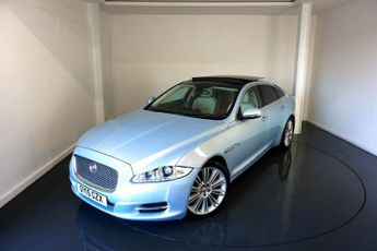 Jaguar XJ 3.0 V6 Portfolio Saloon 4dr Petrol Auto Euro 5 (s/s) (340 ps)-2 