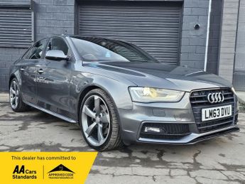 Audi A4 2.0 TDI Black Edition Saloon 4dr Diesel Multitronic Euro 5 (s/s)